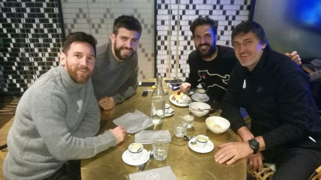 Fabregas Reunian Sama Messi dan Pique